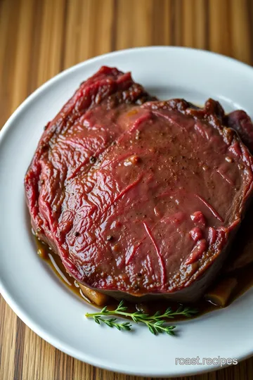 Sous Vide Eye of Round Roast: Juicy and Tender Perfection presentation